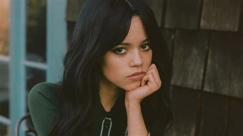 En Qué Se Parece Jenna Ortega A Su Personaje En Merlina Mdz Online