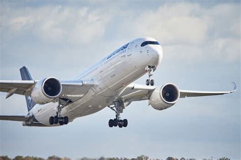 Neem Een Kijkje Binnenin De Airbus A350 900 En Ontdek Fascinerende