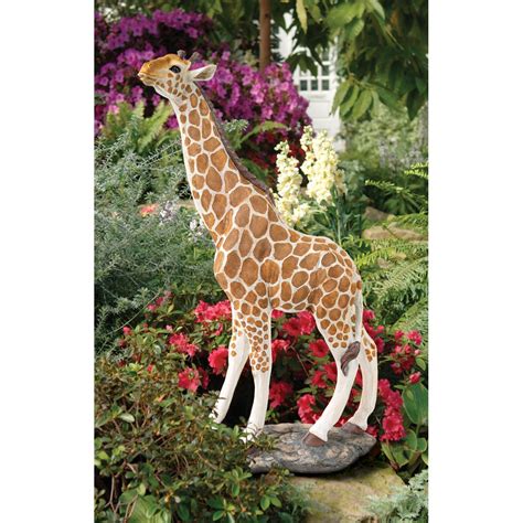 65 Garden Animal Statues Decor: Wild and Domestic