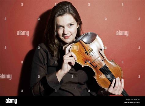 Violinist Janine Jansen Stock Photo - Alamy