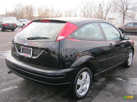 Pitch Black 2007 Ford Focus Zx3 Ses Coupe Exterior Photo 45604013