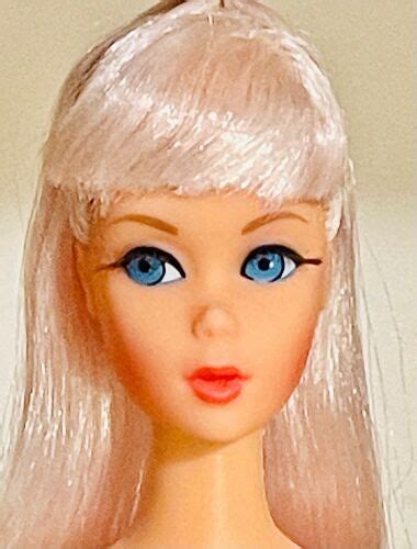 Vintage Mod Platinum Blonde Twist N Turn Tnt Barbie Doll