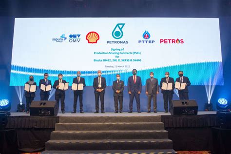 Shell Petronas Sign Pscs For Four Offshore Exploration Blocks In Malaysia