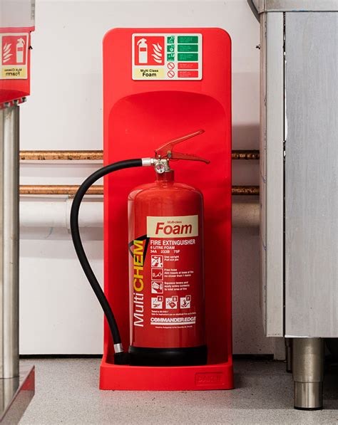 CommanderEDGE 6ltr MultiCHEM Fire Extinguisher Exeter Fire Extinguishers