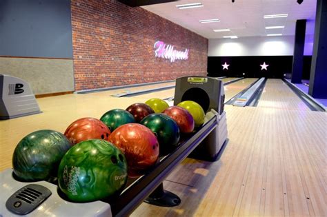 VIDEO: Bowlplex in Cwmbran has relaunched as Hollywood Bowl after a £250,000 refurbishment