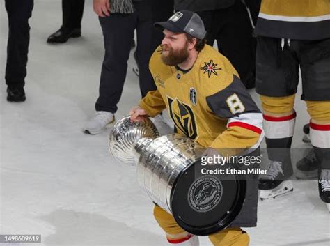 1,278 Phil Kessel Stanley Cup Photos & High Res Pictures - Getty Images