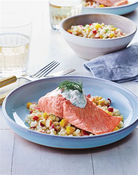 Poached Salmon With Creamy Dill Sauce Recipe