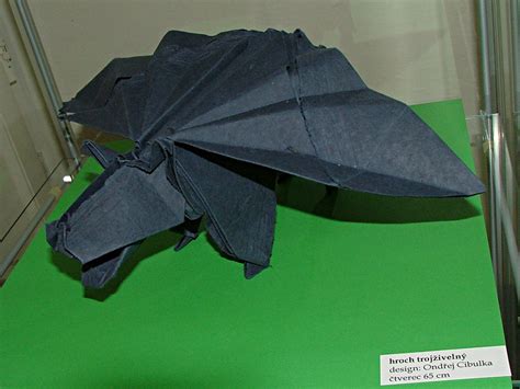 Ondřej Cibulka Hroch Trojživelný Origami Portál