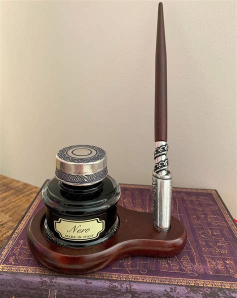 Timber Pen And Ink Holder Sb Libris