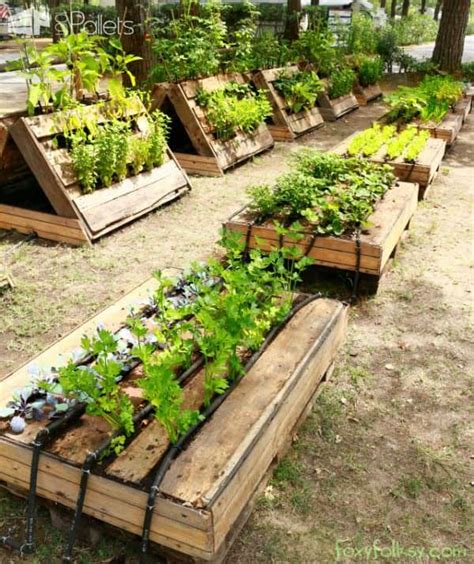 The Most Perfect Raised Garden Beds Made out of Pallets • 1001 Pallets