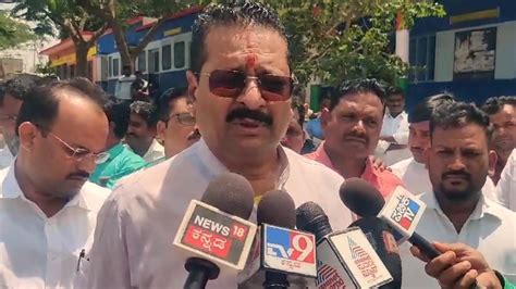 SANATAN DHARM KE KHILAF BAAT KARNE WALON PAR BARSE MLA YATNAL 13