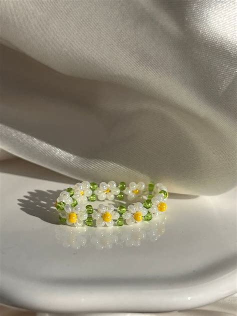 Daisy Bead Ring Beaded Flower Rings Dainty Ring Daisy Ring Cute