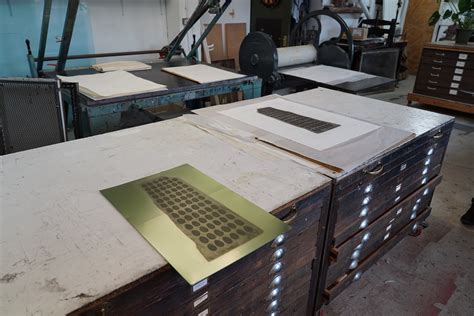 Behind the Scenes: Richard Long – Migrate Art