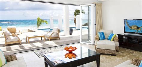 Coral Beach Club, Sint Maarten Review | The Hotel Guru