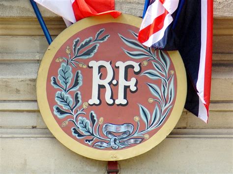 The National Motto of France: Symbol of the Republic - French Moments - verloop.io