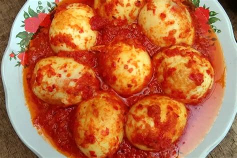 Resep Telur Balado Gurih Dan Lezat Teman Makan Siang Terbaik Pinhome