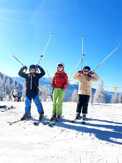 Discover Poiana Brasov Ski School Ski Rental With R J Ski Center