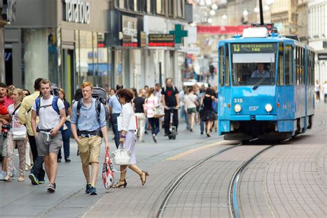 Zagrep Anka Opisala Zabrinjavaju U Scenu Iz Tramvaja Cura Se Dr Ala