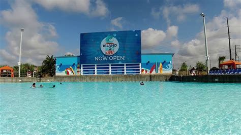 K Live Lagoon Wave Pool At Island H O Live Kissimmee Florida Youtube