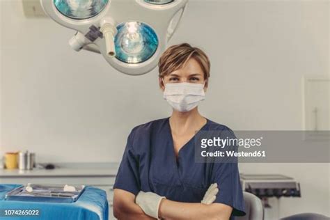 Mask Portrait Female ストックフォトと画像 Getty Images