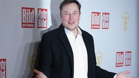 Neue Tesla Fabrik Elon Musk Will Gigafactory Bei Berlin Bauen