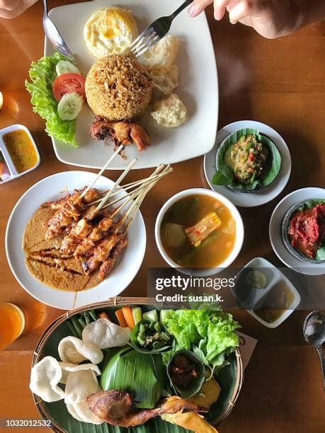 42 Sundanese Food Stock Photos, High-Res Pictures, and Images - Getty ...