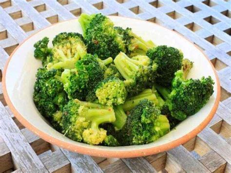 Broccoli Gratinati Al Forno La Soluzione Veloce Per Un Contorno