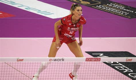 Francesca Piccinini: la carriera dell’ex pallavolista - WH News