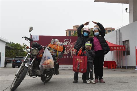 “情暖驿站·满爱回家” 中国石化连续十年免费服务摩骑返乡人员 中国石油石化