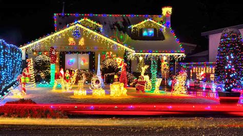 How To Hang Christmas Lights On Roof Peak Angi