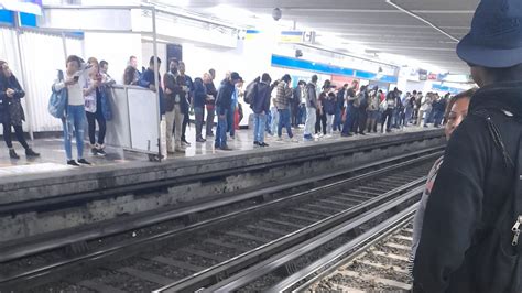 Fiscalía De Cdmx Investiga La Muerte De Mujer Y Hombre En La Estación Hidalgo Del Metro Infobae