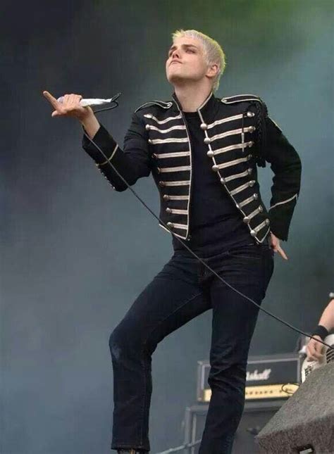 Black Parade Era Gerard Way Gerard Way Black Parade Mcr Black Parade