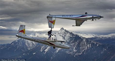 Plane, Unbelievable Airplane Glider Stunts, video 2 min | Educating Humanity