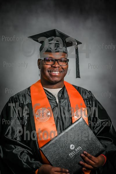 March Full Sail Graduation Graduation Photographer