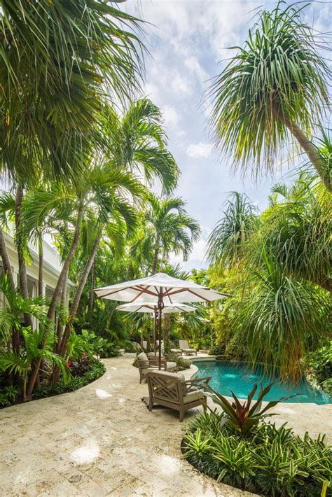 Tropical Backyard Garden Hgtv Ultimate Outdoor Awards Hgtv