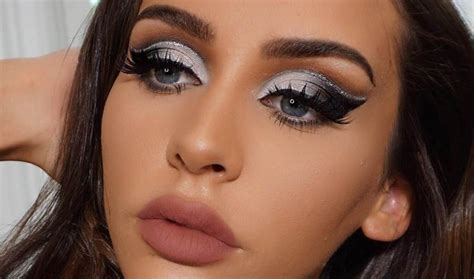 BLACK SILVER CUT CREASE MAKEUP TUTORIAL Carli Bybel