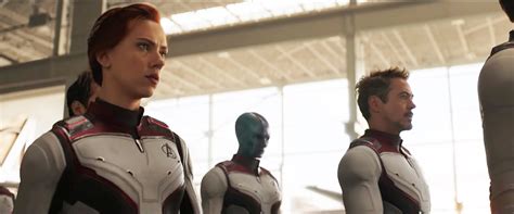 The 'Avengers: Endgame' Trailer Has Your Favorite Heroes (Literally) on ...