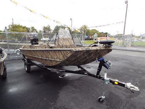 Lowe Roughneck 1860 Tunnel Jet Boats For Sale