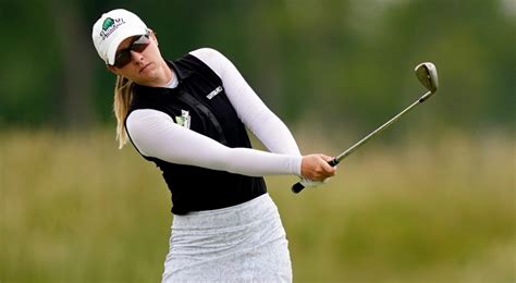 Ewart Shadoff Opens With 64 For 2 Shot Lead On LPGA Tour