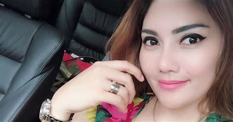 Bos Bokep Film Bokep Indo Disepongin Mama Maya