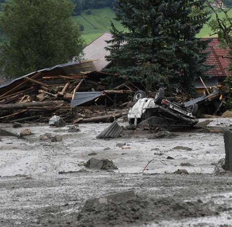 Steiermark Schlammlawine Verw Stet Kleinen Ort In Sterreich Welt