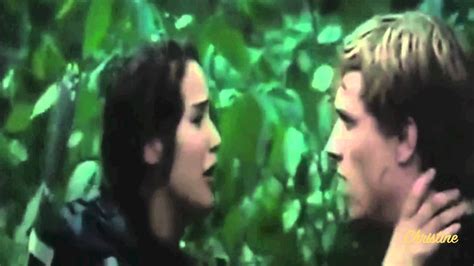 Peeta And Katniss Last Kiss Youtube