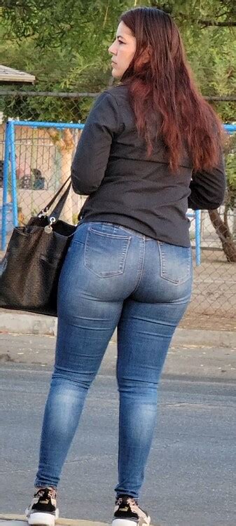 Sexy Latina Woman In Tight Ass Jeans Streets Tight Jeans Forum