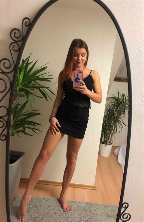 🌺💜🌺 Im 27 Year Older 💛👠 420 Oral 🚦🚗 Car Or 💘 🎇hotel Sex 🌺💜🌺