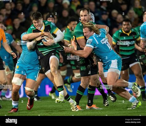 Northampton Saints Tommy Freeman in action during Northampton Saints vs ...