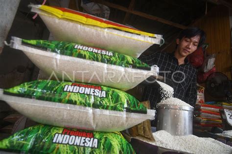 Harga Beras Penyumbang Utama Inflasi Mei Antara Foto