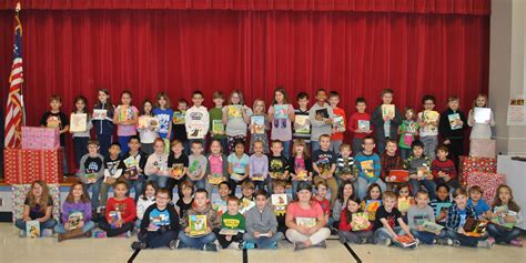 Robb Elementary Students Donate To Express Reading Drive News Sports