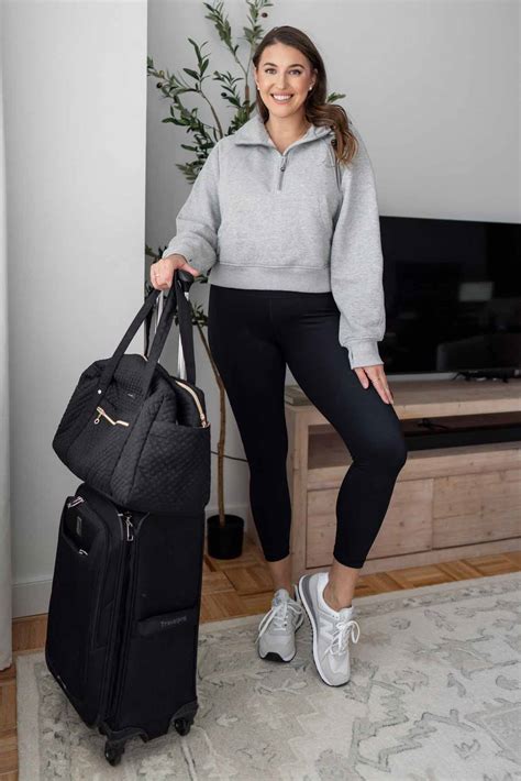 14 Travel Outfits From Amazon That Are Comfy (2024) - Dana Berez