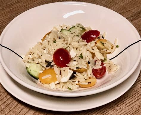 Vlugge Vegetarische Griekse Pasta Salade Gerechtenweb