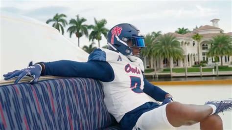 Florida Atlantic Owls Unveil Sand Colored Alternate Uniforms